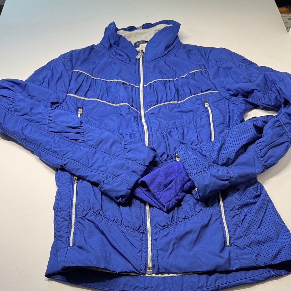 Lululemon Outward Bound Women's Blue Jacket